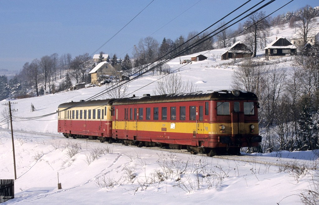 [1024x660] 830180a.jpg