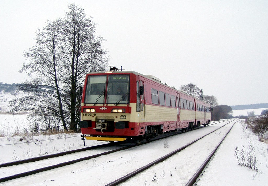 [1024x710] 835001_i.jpg