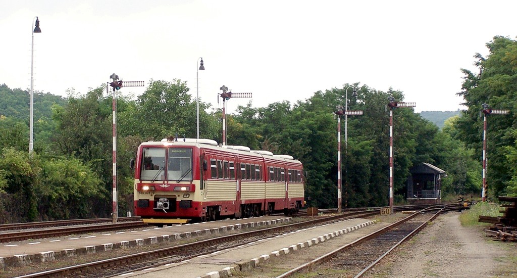 [1024x550] 835001_m.jpg