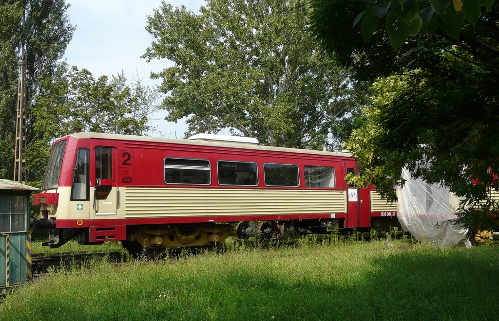 [1024x660] 835001_r.jpg