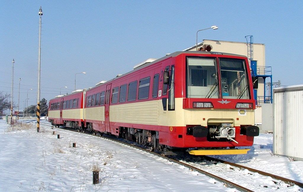 [1024x650] 835001m.jpg