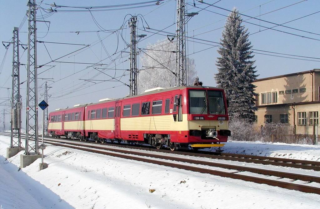 [1024x670] 835001r.jpg