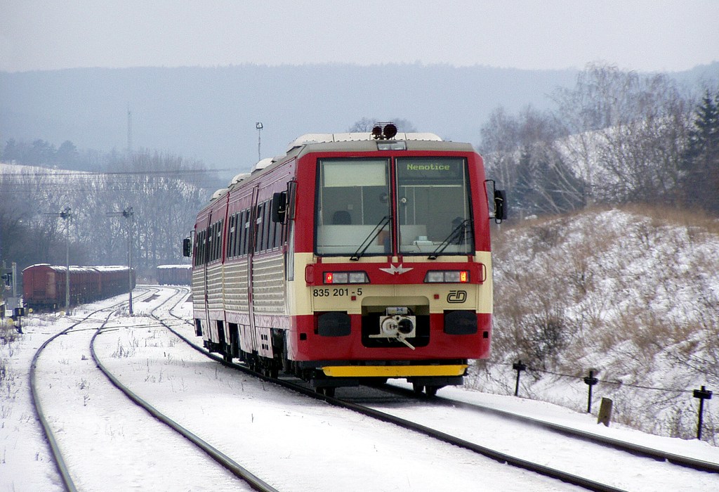 [1024x700] 835201l.jpg