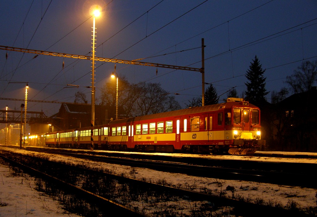 [1024x700] 842019a.jpg