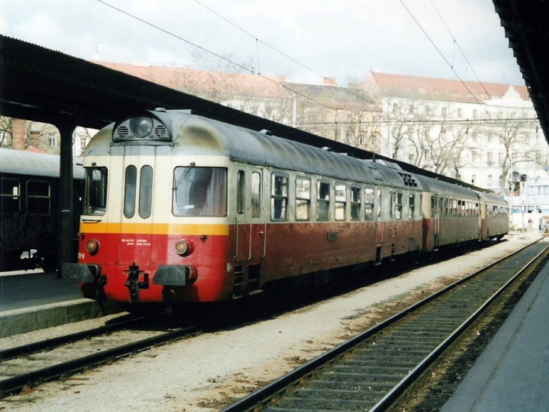 [800x600] 850001a.jpg