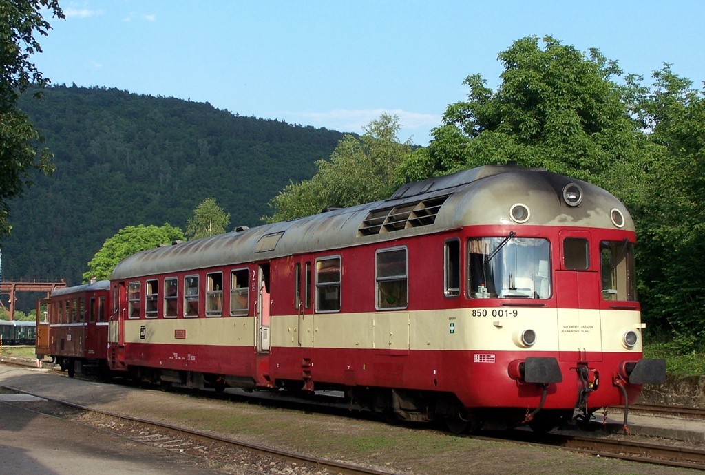 [1024x690] 850001t.jpg