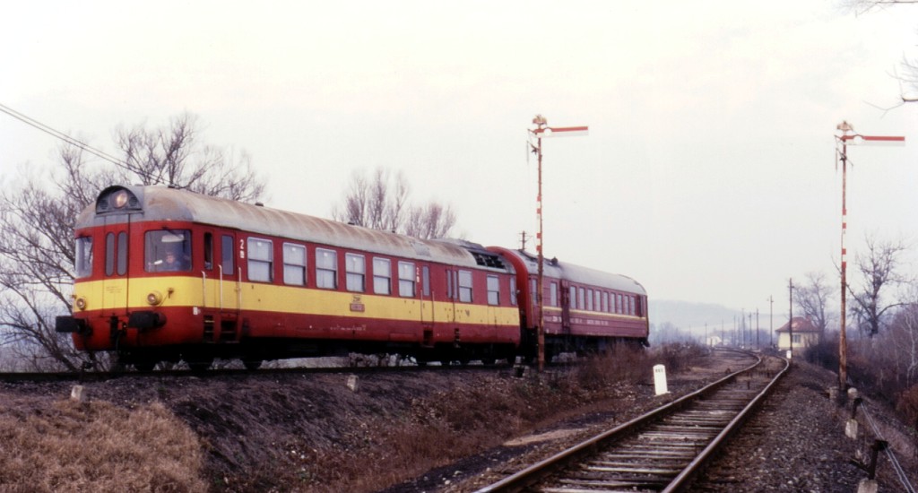 [1024x550] 850002k.jpg