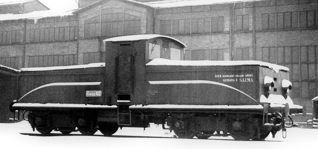 [1024x480] E4132102c.jpg