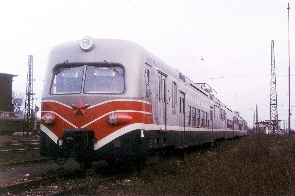 [1024x680] EM475004j.jpg