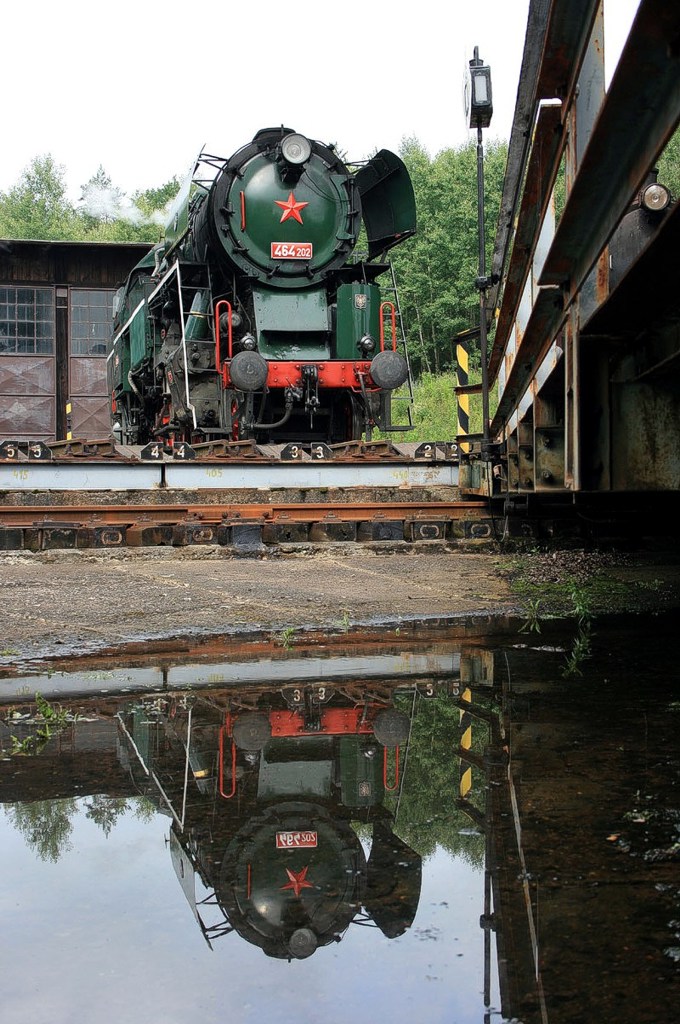 [680x1024] P464202_d.jpg