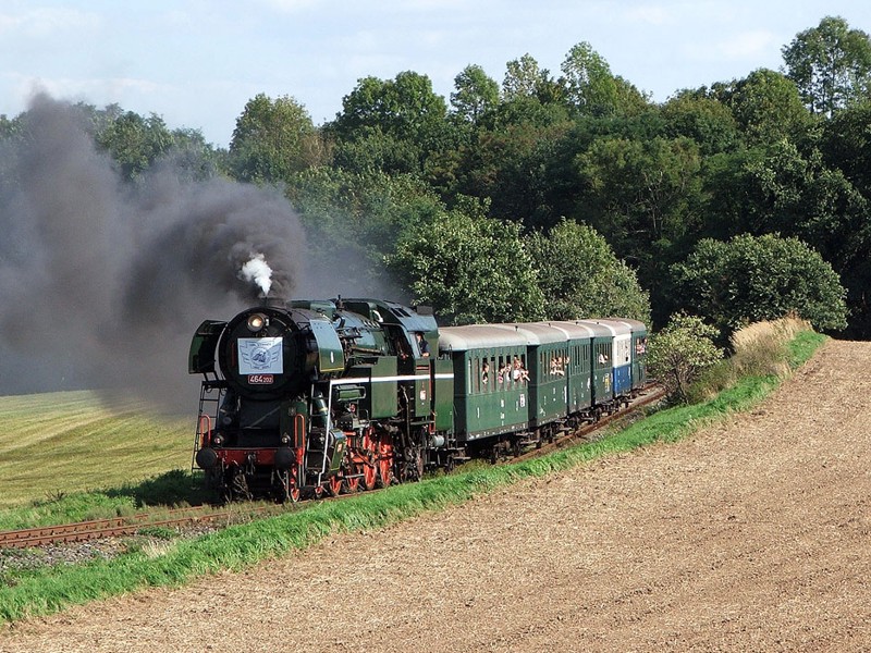 [800x600] P464202_h.jpg