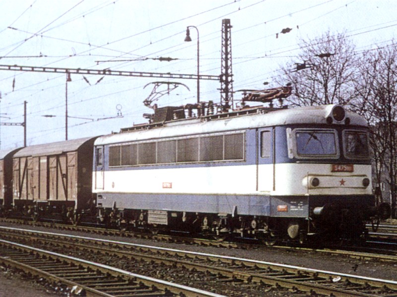 [800x600] S479101c.jpg