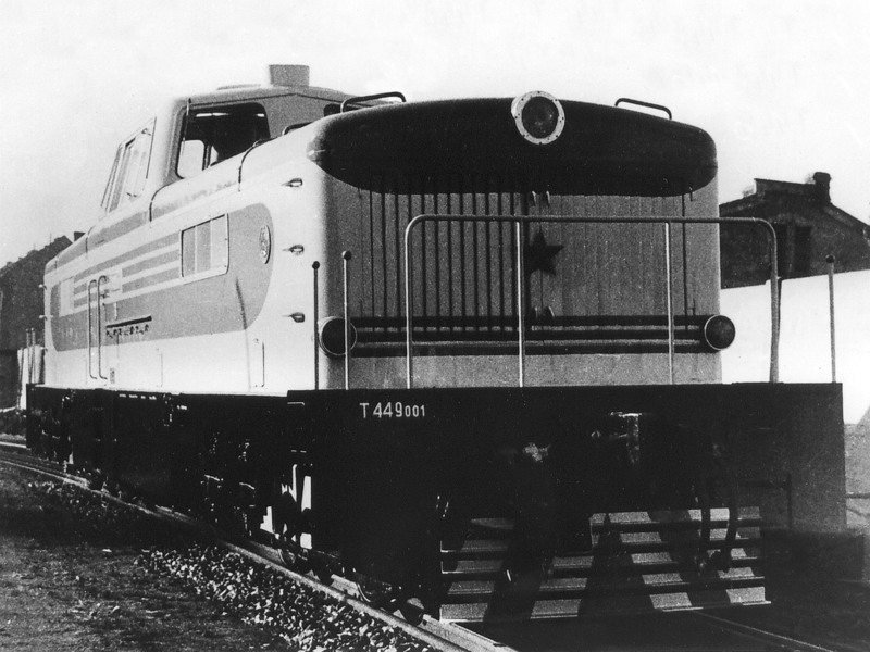 [800x600] T449001g.jpg