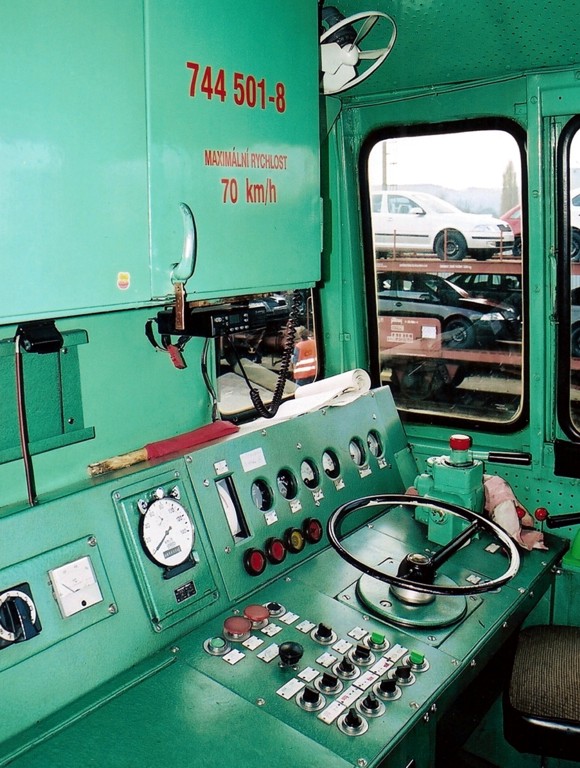 [580x768] 744501kabi1.jpg