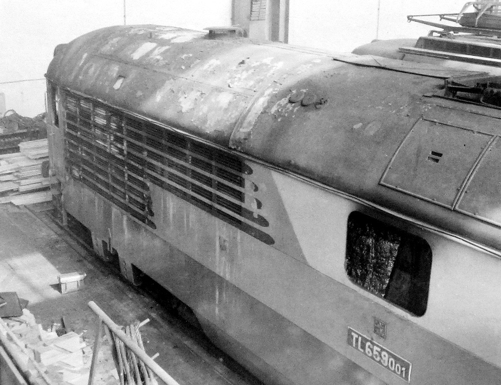 [990x760] TL659001j.jpg