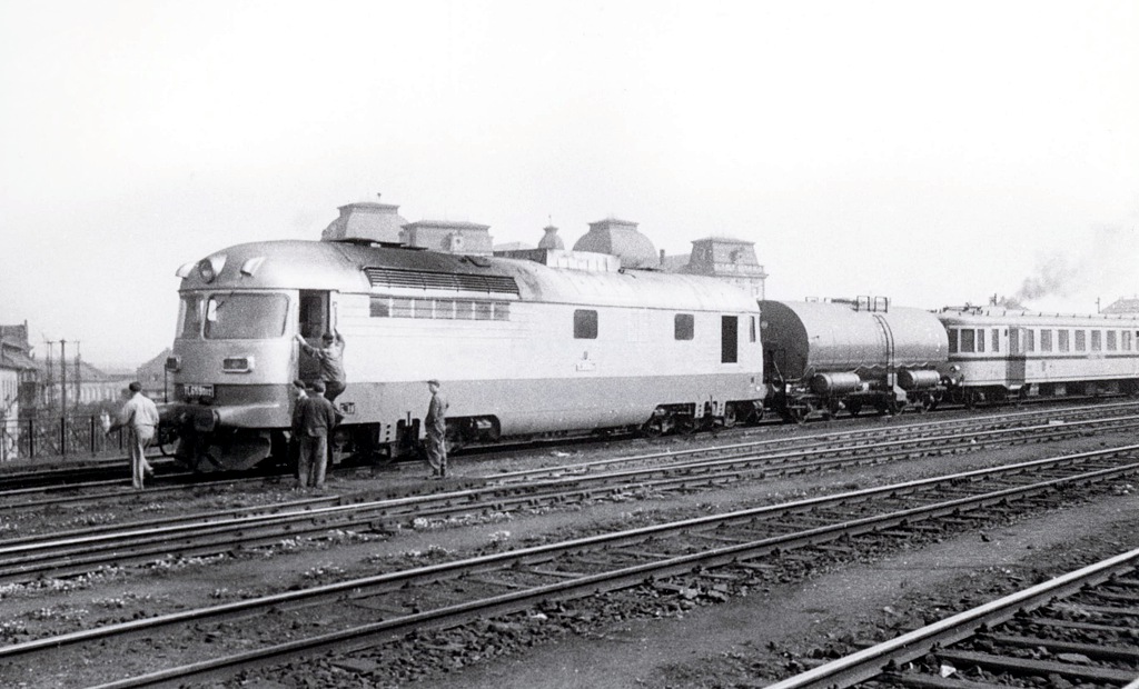 [1024x620] TL659002c.jpg