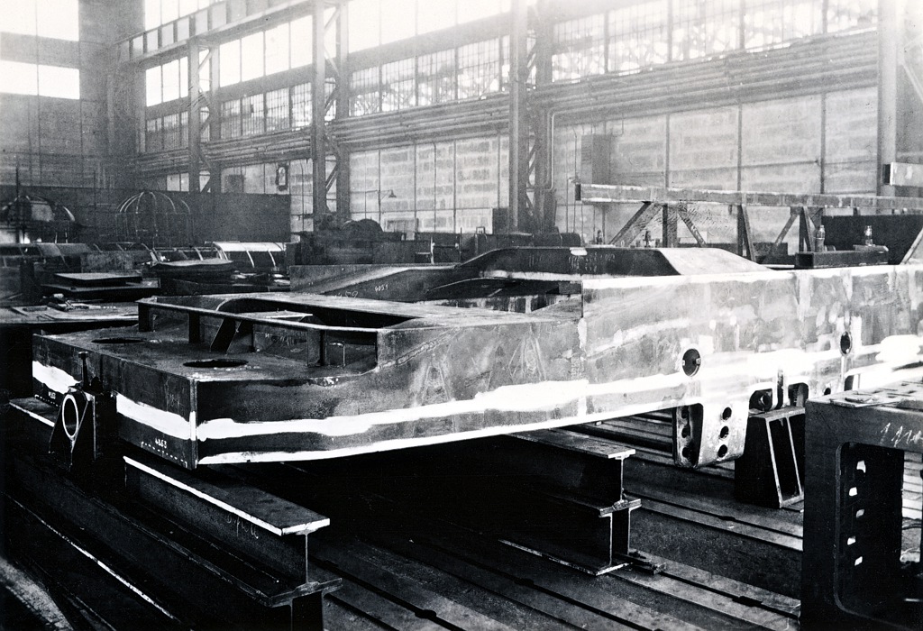 [1024x700] TL6590_vyroba_hlavram1.jpg